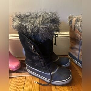 Sorel Joan of arctic boots